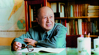 錢學(xué)森：我姓錢，但不愛錢