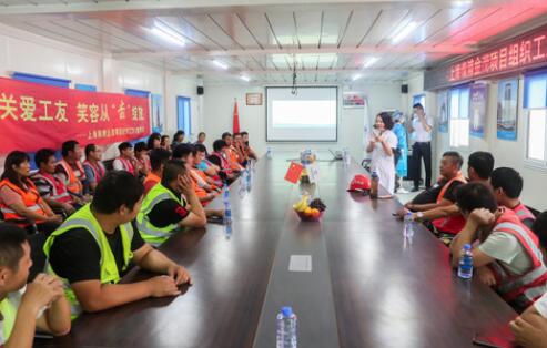 “小病挺，大病拖” 農(nóng)民工的健康保障如何破題？