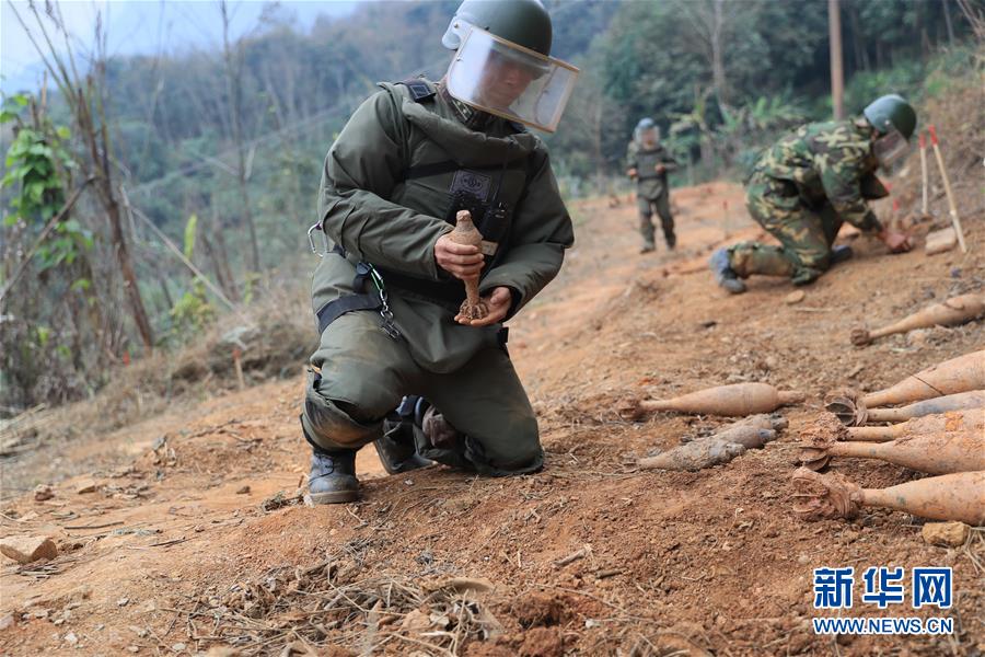 （圖文互動(dòng)）（4）和平年代，離死神最近的人——南部戰(zhàn)區(qū)陸軍云南掃雷大隊(duì)邊境掃雷排爆記事