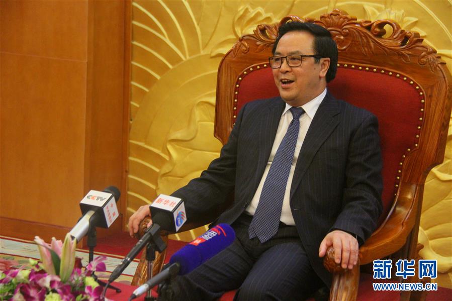 （XHDW·圖文互動）專訪：愿中國人民在中共領導下取得更多成就——訪越共中央委員、中央對外部部長黃平君