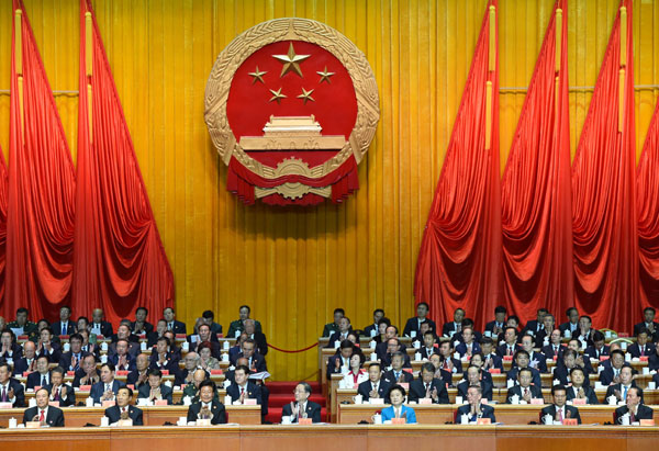 10月1日，慶祝中華人民共和國(guó)成立66周年暨新疆維吾爾自治區(qū)成立60周年大會(huì)在新疆人民會(huì)堂隆重舉行。 新華社記者 高潔 攝 