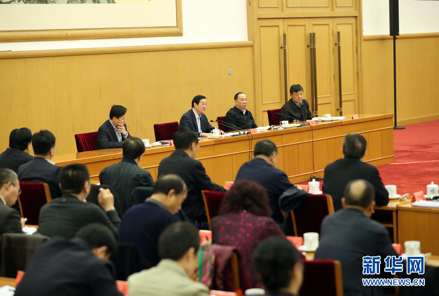 3月23日，治國理政論壇“‘四個全面’戰(zhàn)略布局系列理論研討會”首場研討會在北京召開，中共中央政治局委員、中央書記處書記、中宣部部長劉奇葆出席會議并講話。新華社記者 劉衛(wèi)兵 攝

