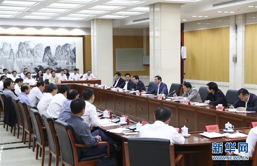 9月21日，中宣部在北京召開中央媒體駐外機(jī)構(gòu)外宣工作座談會。中共中央政治局委員、中央書記處書記、中宣部部長劉奇葆出席座談會并講話。新華社記者 謝環(huán)馳 攝 