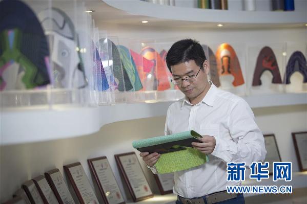 （十九大時光·圖文互動）（3）青春，在夢想的引領(lǐng)下飛揚(yáng)——來自基層蹲點(diǎn)現(xiàn)場的報道