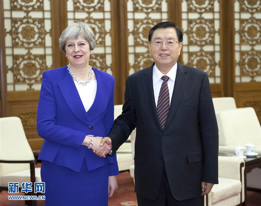 2月1日，全國人大常委會委員長張德江在北京人民大會堂會見英國首相特雷莎·梅。新華社記者 李濤 攝
