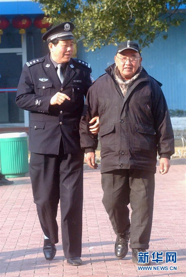 （改革先鋒風(fēng)采·圖文互動）（3）邱娥國：串百家門，認(rèn)百家人，知百家情，辦百家事 
