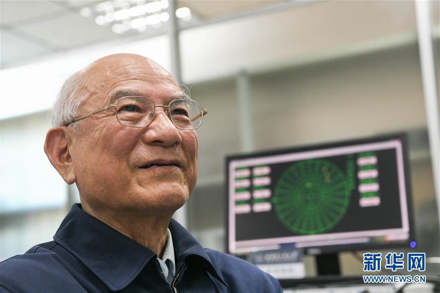 （今日關(guān)注·科技獎勵大會·圖文互動）（1）劉永坦：“從0到1”，他為祖國海疆雷達(dá)打造“火眼金睛”
