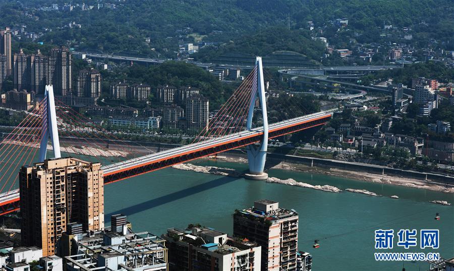 （生態(tài)文明建設(shè)·圖文互動(dòng)）（2）讓山水之城“顏值”更高、“氣質(zhì)”更佳——重慶“兩江四岸”治理提升調(diào)查