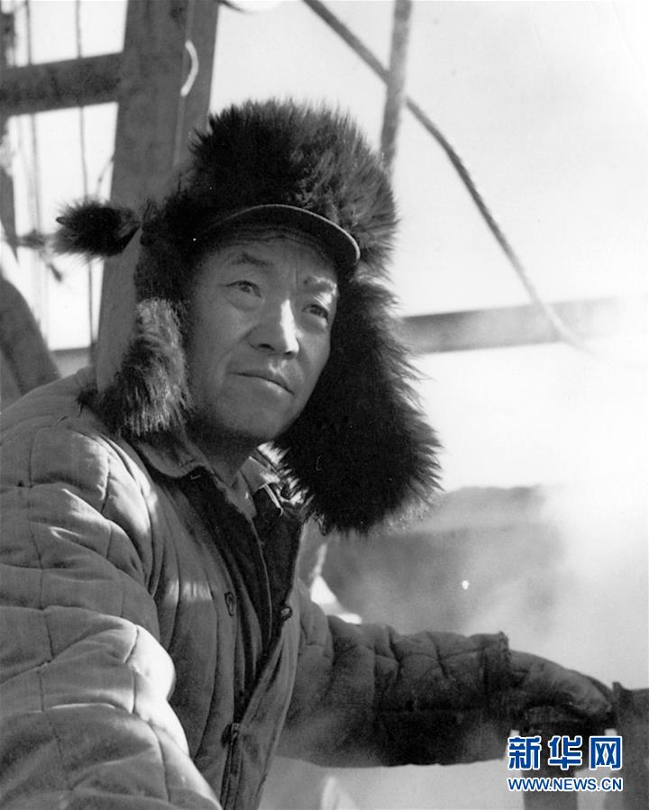 （新華全媒頭條·圖文互動）（2）百年油田正青春——記新時(shí)代大慶精神大慶人