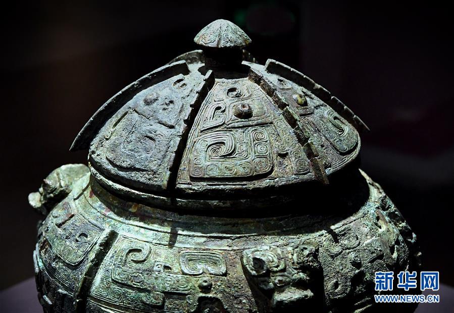 （新華調(diào)查·新中國考古重大發(fā)現(xiàn)·圖文互動(dòng)）（8）你好，我是婦好！
