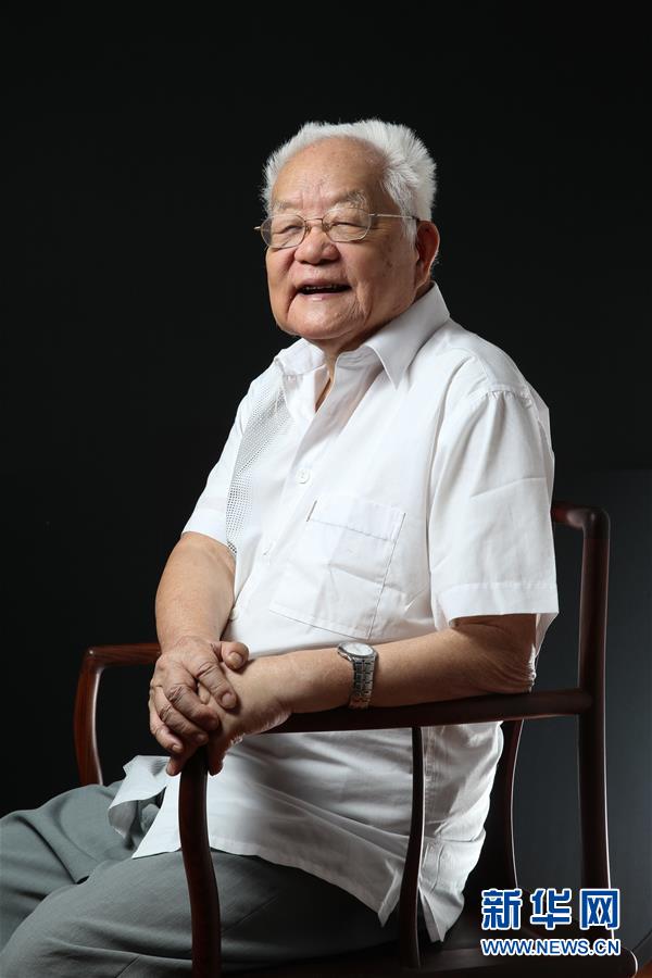 （壯麗70年·奮斗新時代——共和國榮光·圖文互動）（1）吳文?。簞?chuàng)“中國方法”，尋數(shù)學之“道”