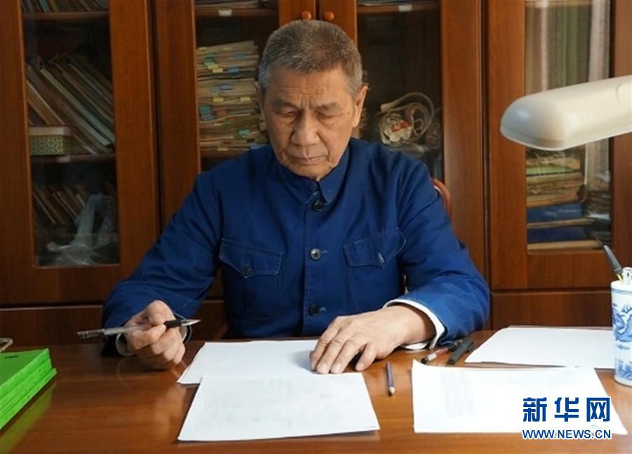 （今日關(guān)注·科技獎勵大會·圖文互動）（5）曾慶存：勇攀氣象科學之巔，他讓天氣預(yù)報越來越精準