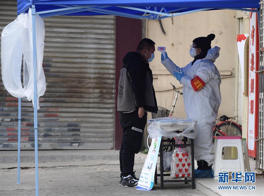 （新華全媒頭條·圖文互動）（1）將戰(zhàn)“疫”進行到底！——寫在武漢疫情防控的關(guān)鍵階段