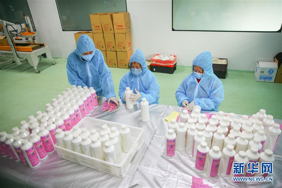 （新華全媒頭條·圖文互動）（11）分秒必爭，打好醫(yī)療物資保障戰(zhàn)！——全國全力保障醫(yī)療物資供應(yīng)