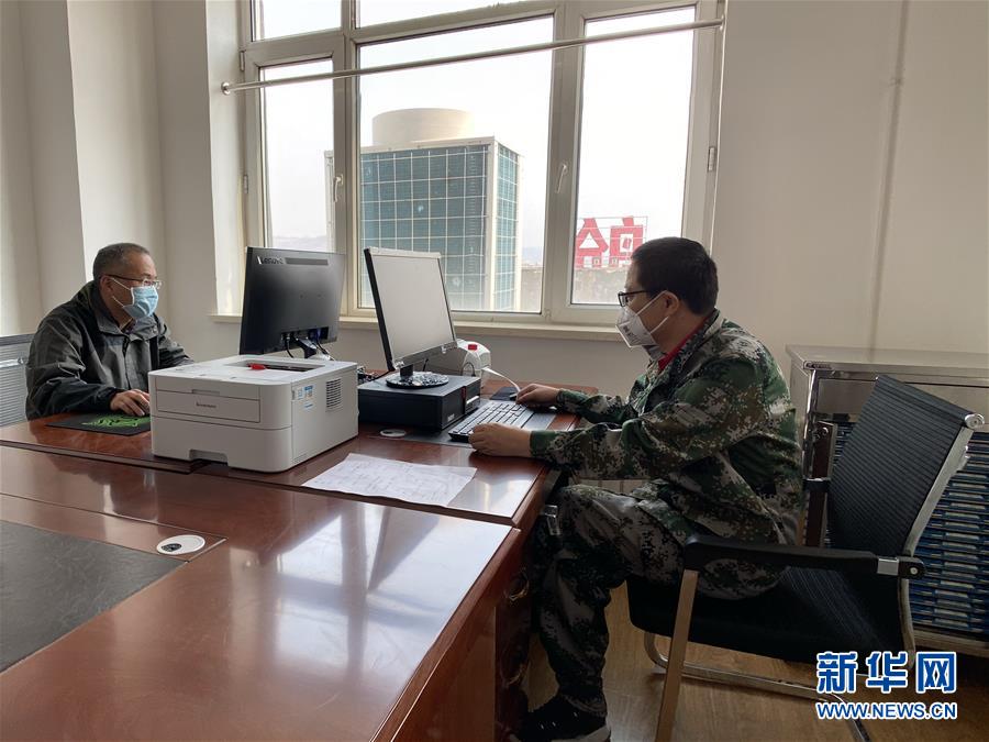 （聚焦疫情防控·圖文互動）（2）從武漢到綏芬河，他們再赴“疫”線
