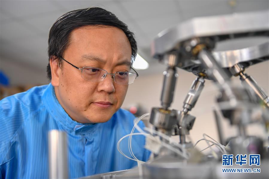 (在習(xí)近平新時代中國特色社會主義思想指引下——新時代新作為新篇章·習(xí)近平總書記關(guān)切事·圖文互動)(1)“從0到1”的堅(jiān)守與突破:攀登科學(xué)高峰的那些“一生一事”
