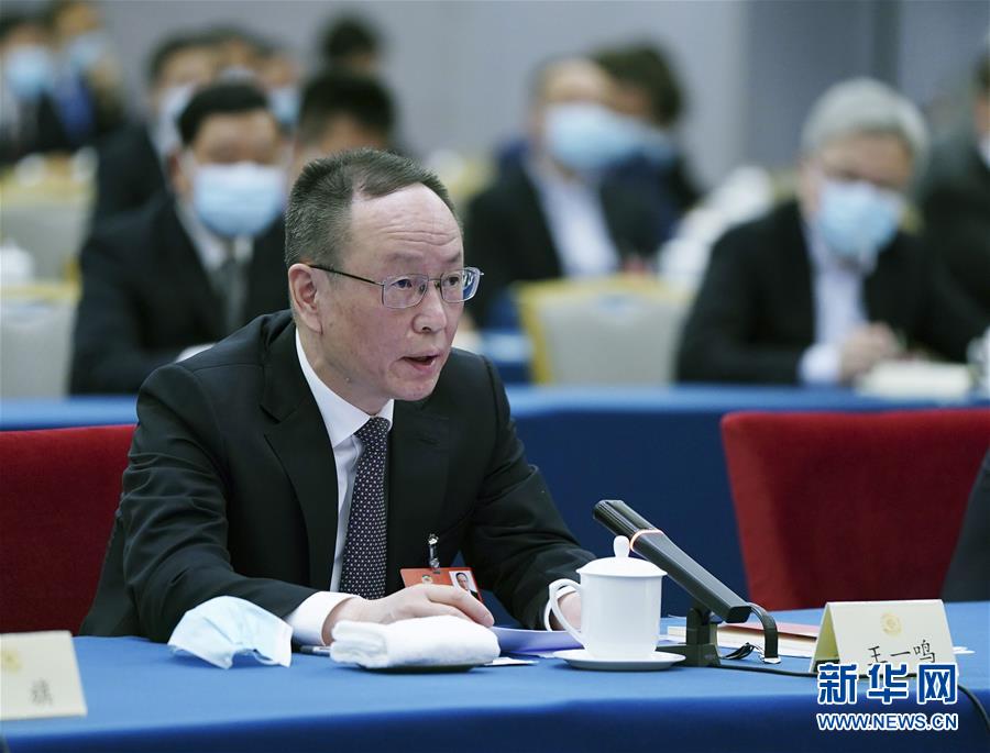 （新華全媒頭條·圖文互動）（7）從人民中汲取磅礴力量——習近平總書記同出席2020年全國兩會人大代表、政協(xié)委員共商國是紀實