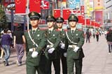 武警上?？傟?duì)一支隊(duì)十中隊(duì)30年踐行雷鋒精神