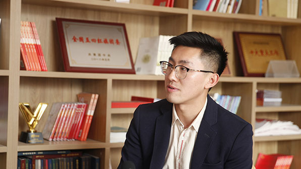 “鋼鐵人”是怎樣煉成的？