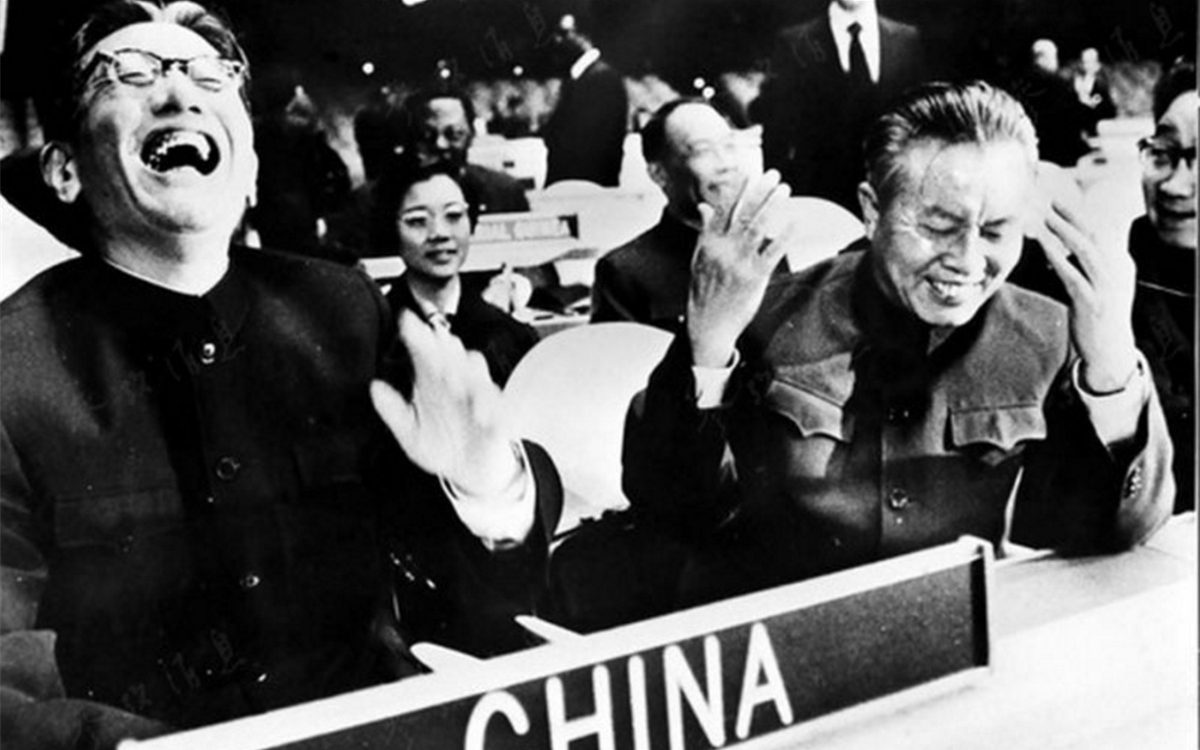 1971年10月25日，聯(lián)大通過(guò)決議，恢復(fù)了中華人民共和國(guó)在聯(lián)合國(guó)的合法席位