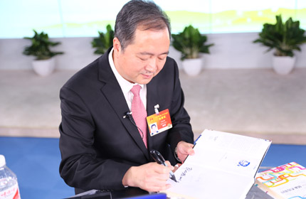 “創(chuàng)新不僅是技術(shù)創(chuàng)新、管理創(chuàng)新，還有商業(yè)模式的創(chuàng)新。”