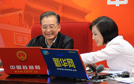 [回顧]2009年溫家寶總理接受中國政府網(wǎng)、新華網(wǎng)專訪