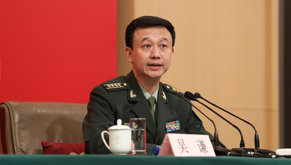 國(guó)防部新聞局局長(zhǎng)、國(guó)防部新聞發(fā)言人吳謙大校介紹相關(guān)情況
