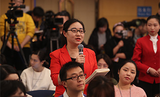 未來(lái)網(wǎng)記者提問