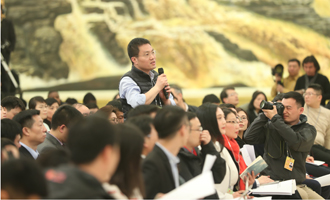 香港文匯報、大公報記者提問