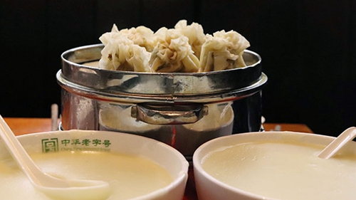 追夢中國人｜王和茂：一碗“頭腦”，講述百年舌尖上的早餐