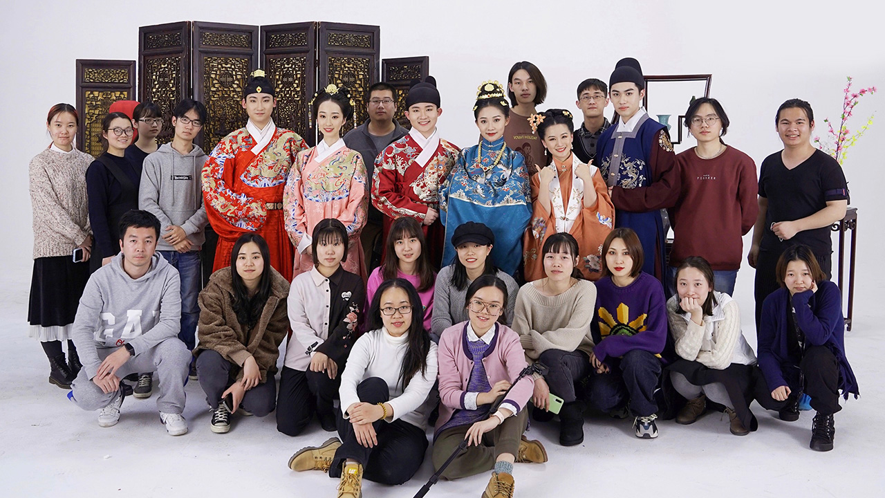 追夢中國人|維京：漢服春晚，一個講了十年的故事