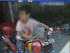 司機太??！3歲幼童駕"車"上路找媽媽