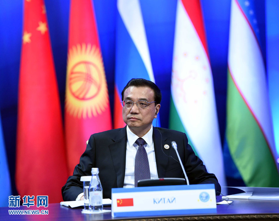 12月15日，中國國務院總理李克強在阿斯塔納出席上海合作組織成員國政府首腦理事會第十三次會議。 新華社記者 饒愛民 攝