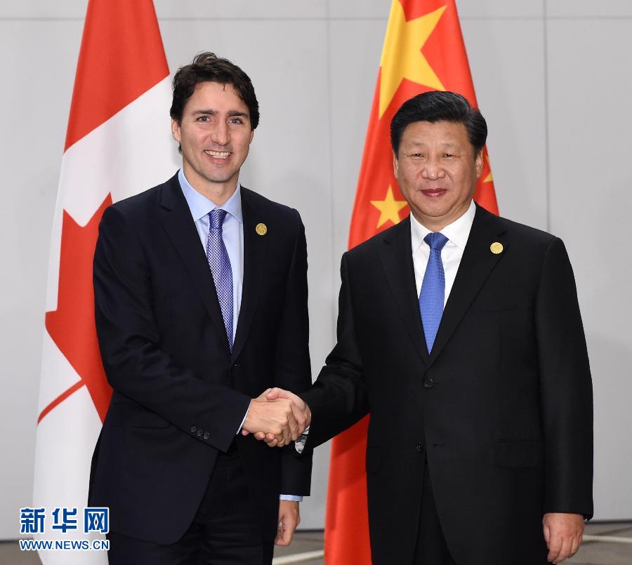 11月16日，國(guó)家主席習(xí)近平在土耳其安塔利亞會(huì)見加拿大總理特魯多。 新華社記者 饒愛民 攝