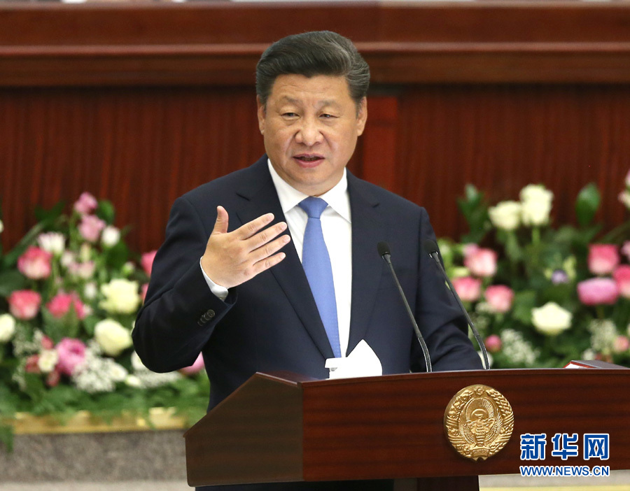 6月22日，國(guó)家主席習(xí)近平在塔什干烏茲別克斯坦最高會(huì)議立法院發(fā)表題為《攜手共創(chuàng)絲綢之路新輝煌》的重要演講。 新華社記者馬占成攝