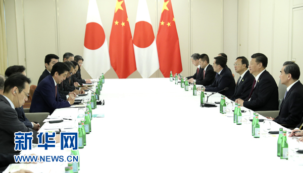 7月8日，國家主席習近平應約在漢堡會見日本首相安倍晉三。新華社記者 馬占成 攝