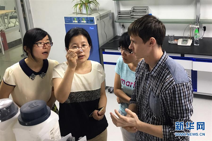 （新華全媒頭條·上合青島峰會·圖文互動）（8）遠(yuǎn)航，揚起“上海精神”的時代風(fēng)帆——寫在上海合作組織成員國元首理事會第十八次會議即將召開之際
