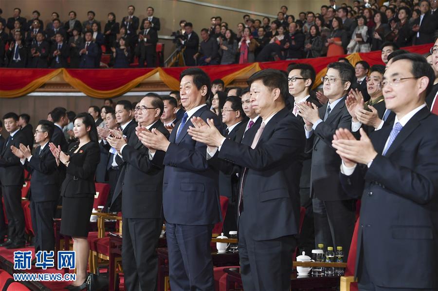 （時(shí)政）（1）朝鮮友好藝術(shù)團(tuán)在京訪(fǎng)演 栗戰(zhàn)書(shū)、王滬寧分別出席有關(guān)活動(dòng)