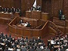 叫囂“包圍中國” 安倍打的什么牌？